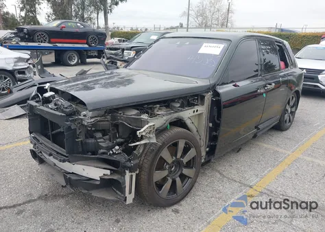 2022 Rolls-Royce Cullinan z USA, uszkodzony, nr VIN SLATV4C06NU214757